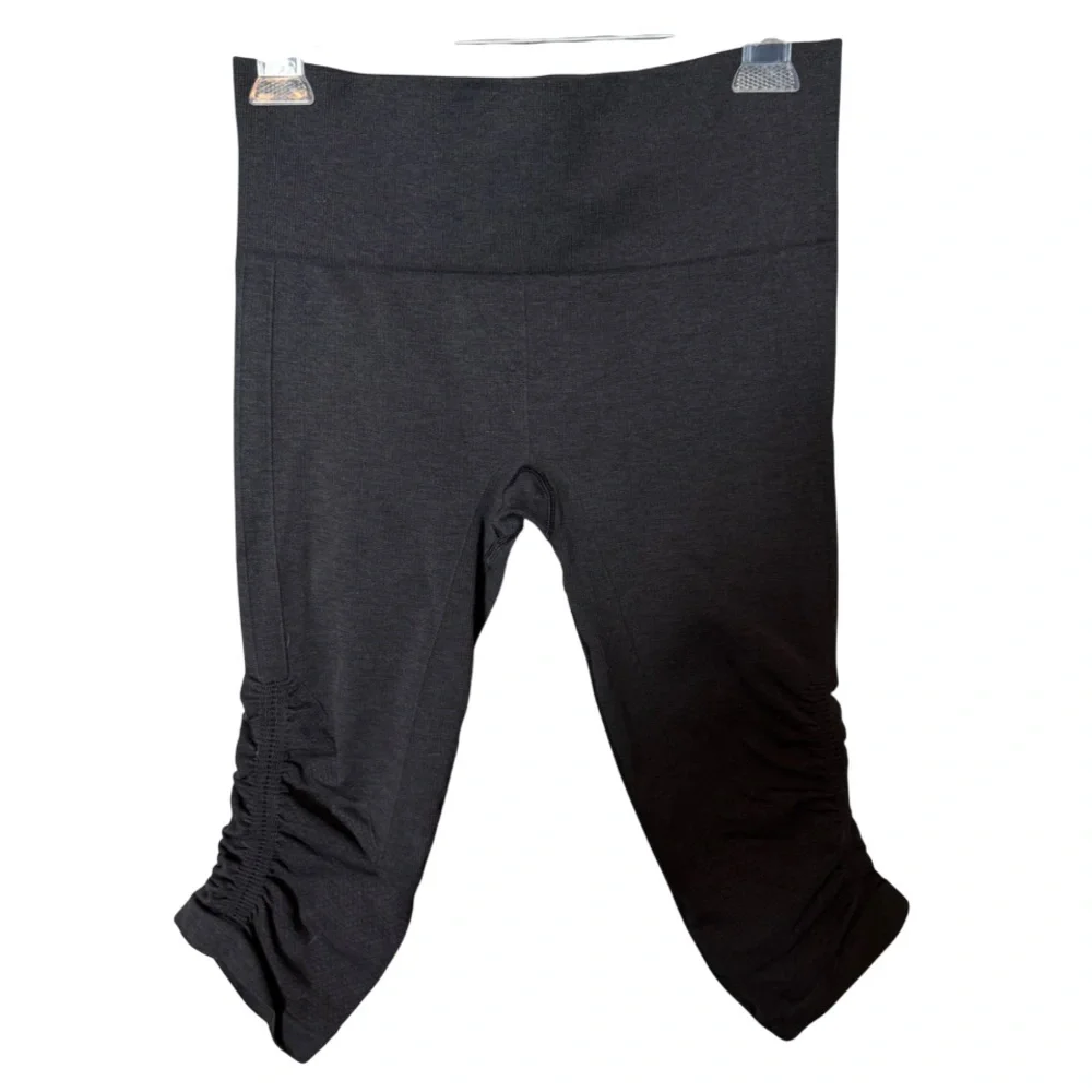 Lululemon In The Flow Crop II Yoga Pilates Athletic Leggings Black Size 6